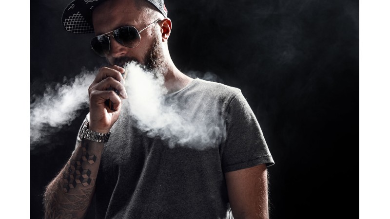 Why do only some vapes require chargers? Why do only some vapes require chargers?